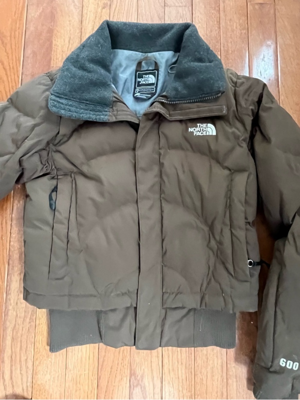 The North Face 600  Brown Quilted down Puffer Jacket with Dark Collar